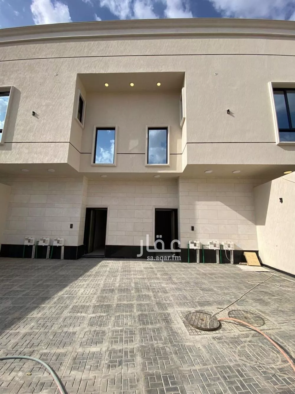 3 bedroom floor in Al Yarmouk 3