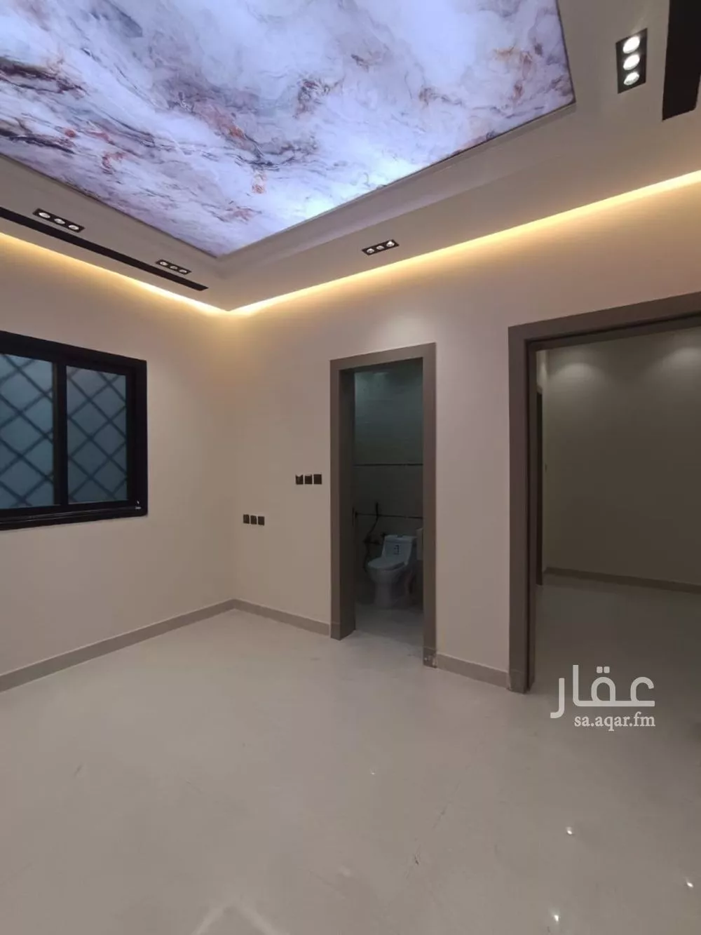 شقة 4 غرف في طيبة 6