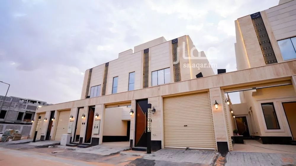 6 bedroom apartment in Al Rimal 7