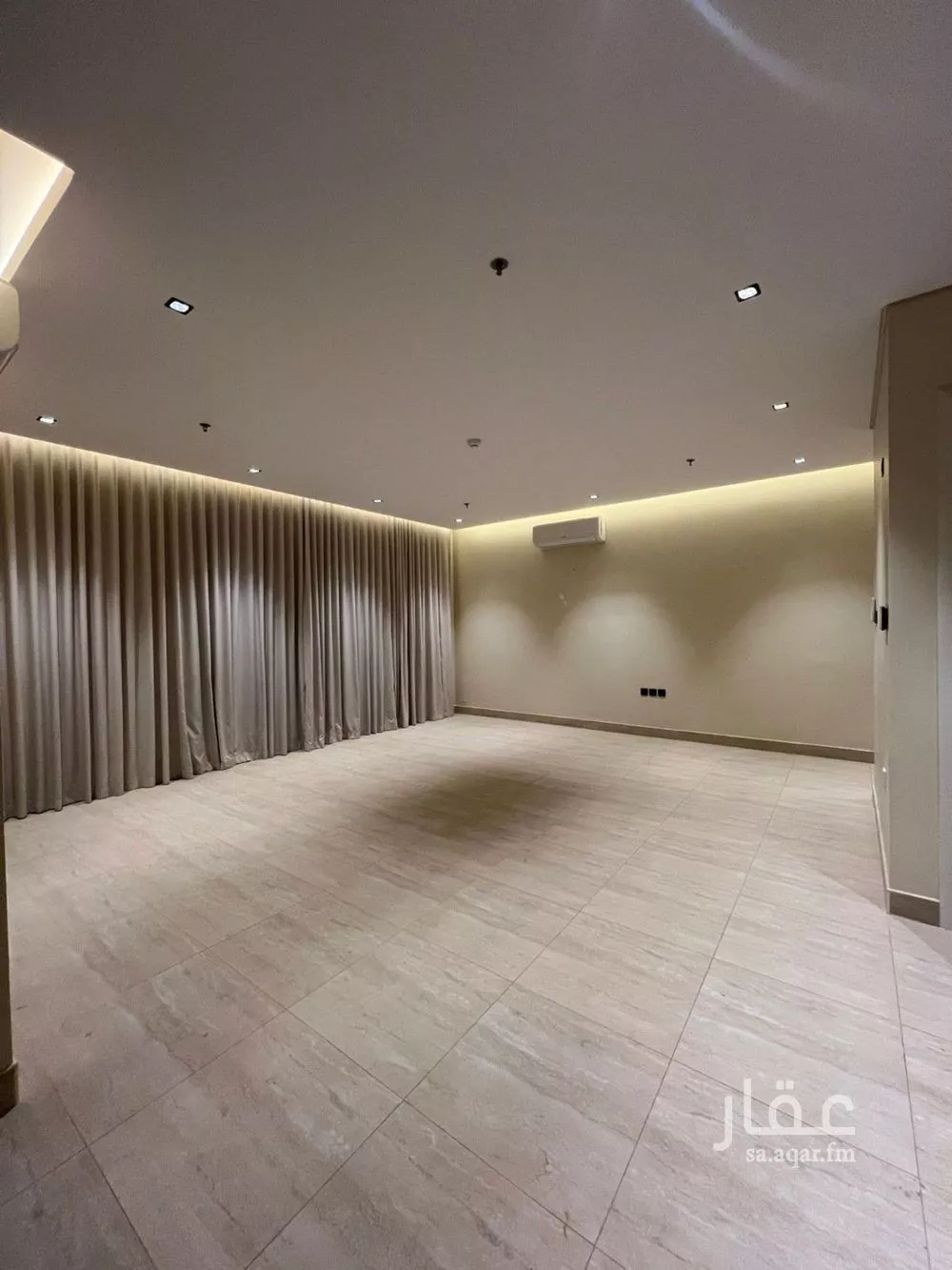 3 bedroom apartment in Al Salam 4