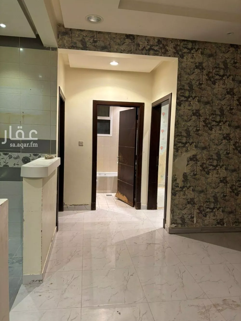 3 bedroom apartment in Dhahrat Laban 10