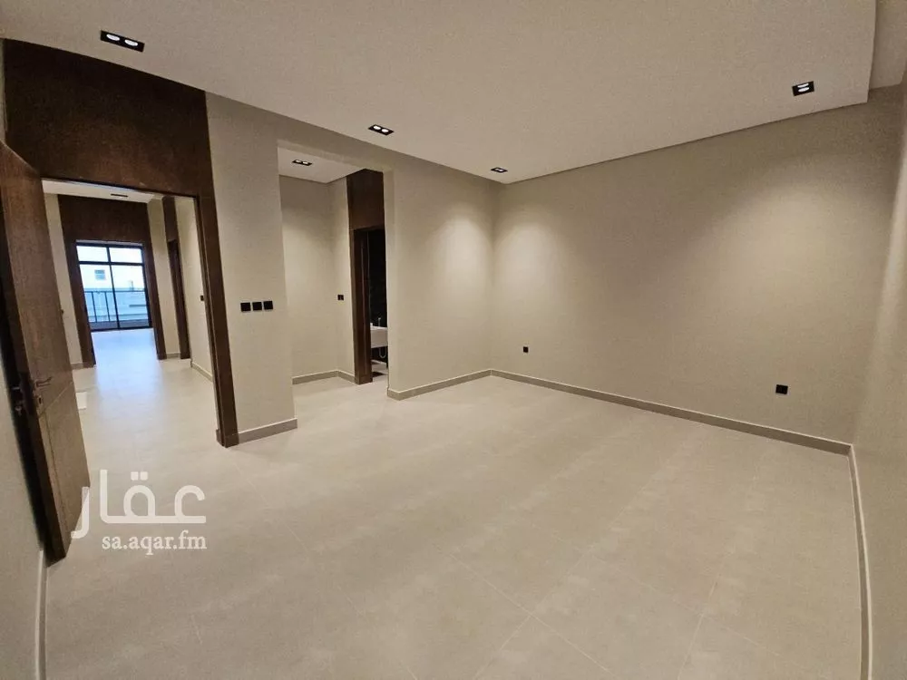 3 bedroom floor in Al Munsiyah 6