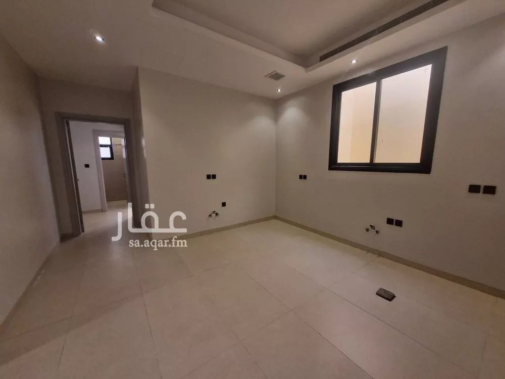 4 bedroom apartment in Al Yarmouk 8