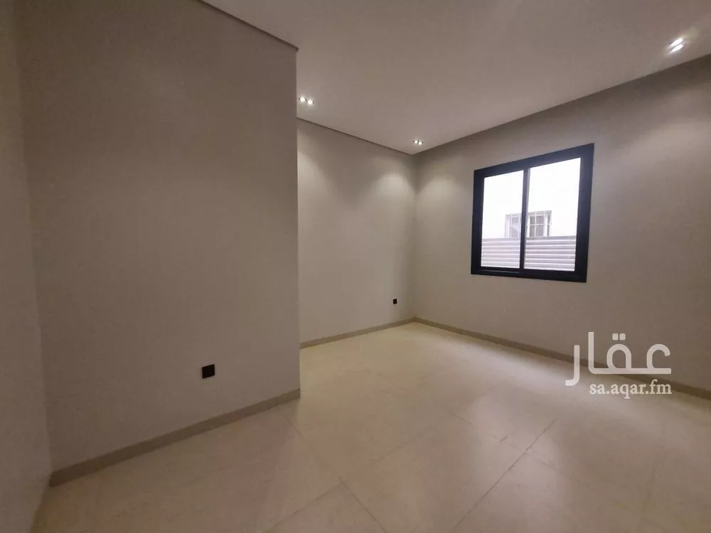 4 bedroom apartment in Al Yarmouk 9
