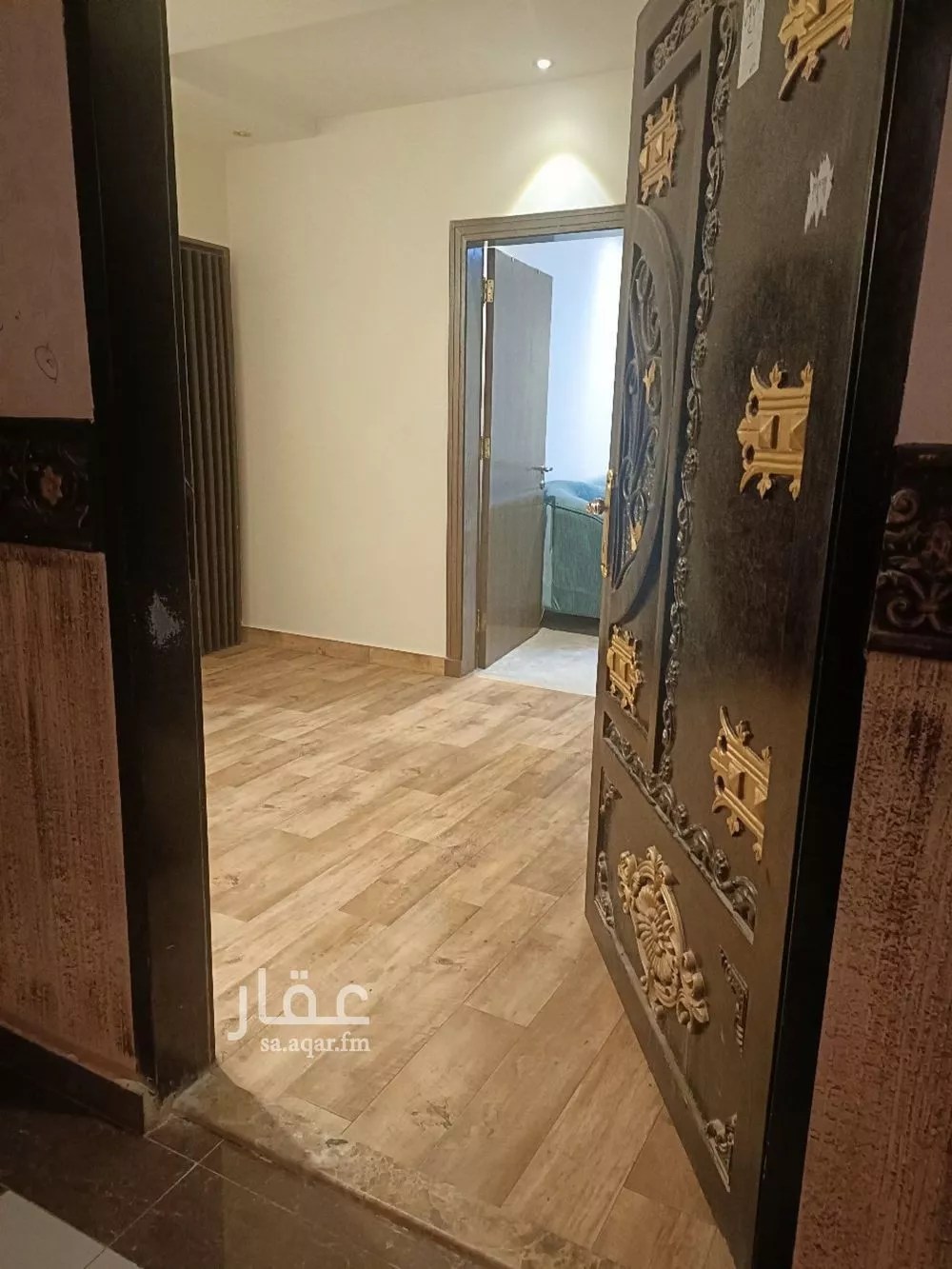 5 bedroom apartment in Al Hamra 4