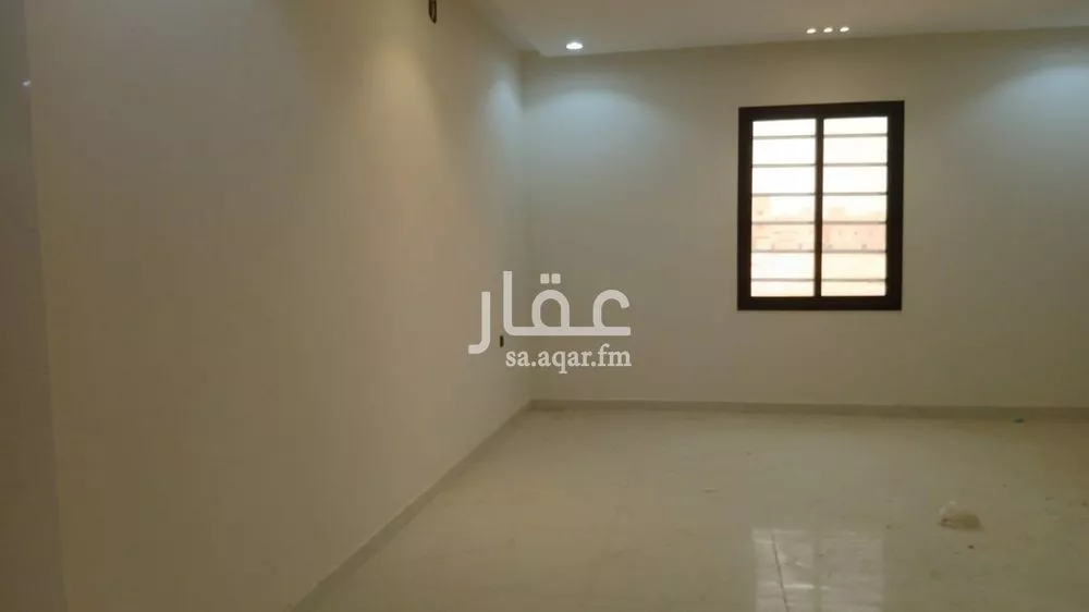4 bedroom apartment in Al Hazm 6
