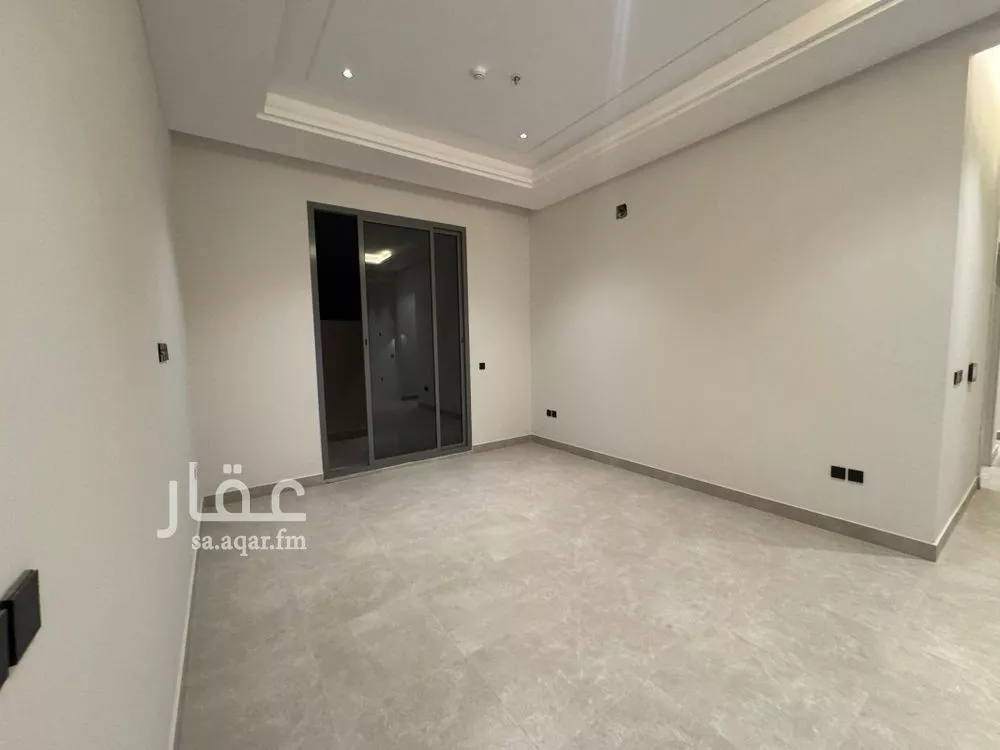 4 bedroom apartment in Al Yarmouk 4