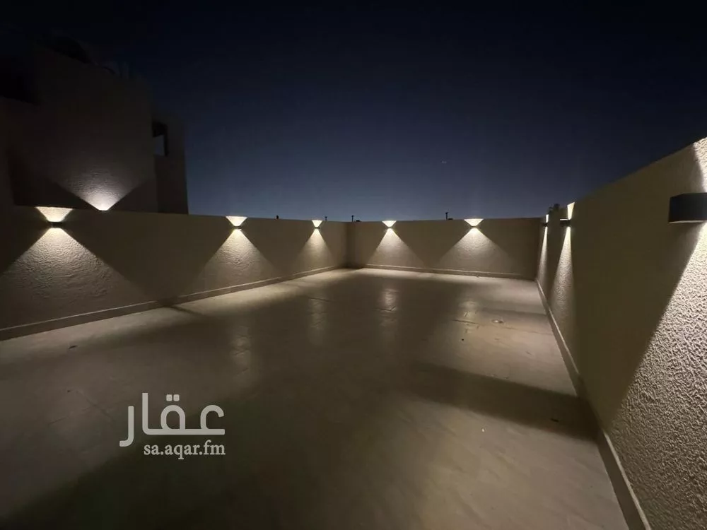 4 bedroom apartment in Al Yarmouk 5