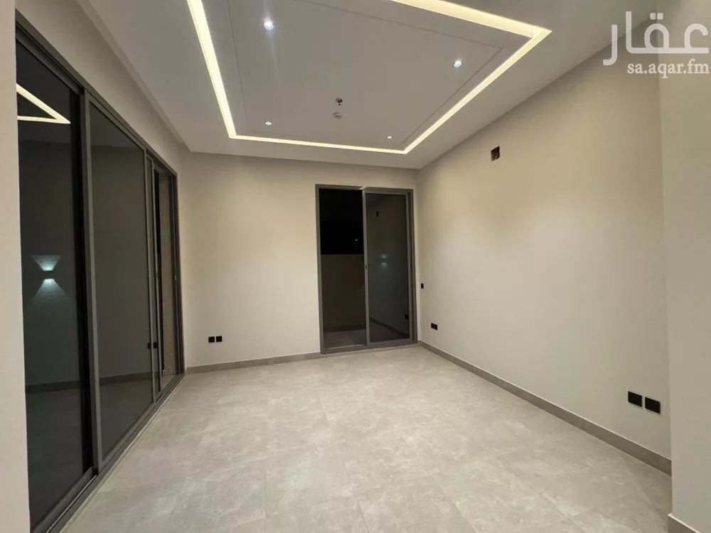 4 bedroom apartment in Al Yarmouk 8