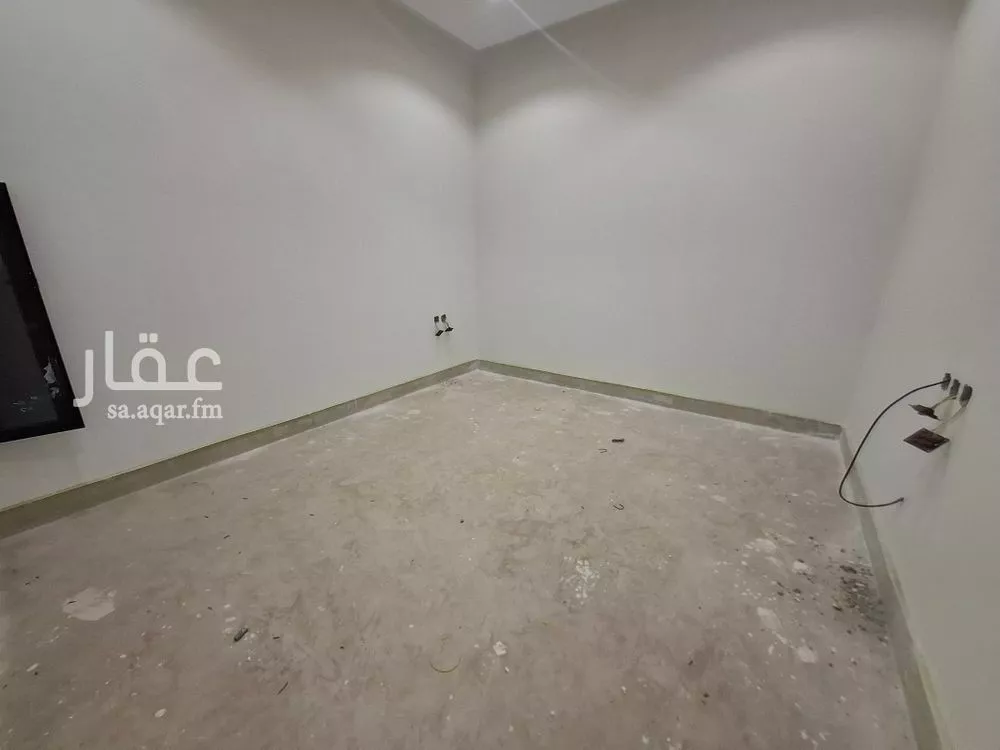 5 bedroom floor in Al Janadriyah 6