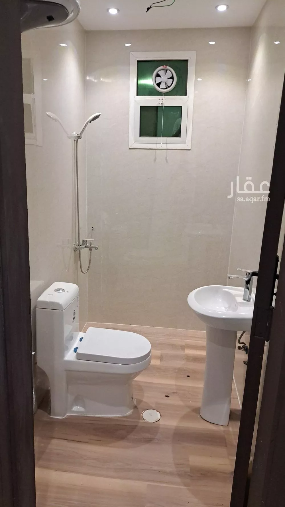 شقة 5 غرف في ظهرة لبن 6