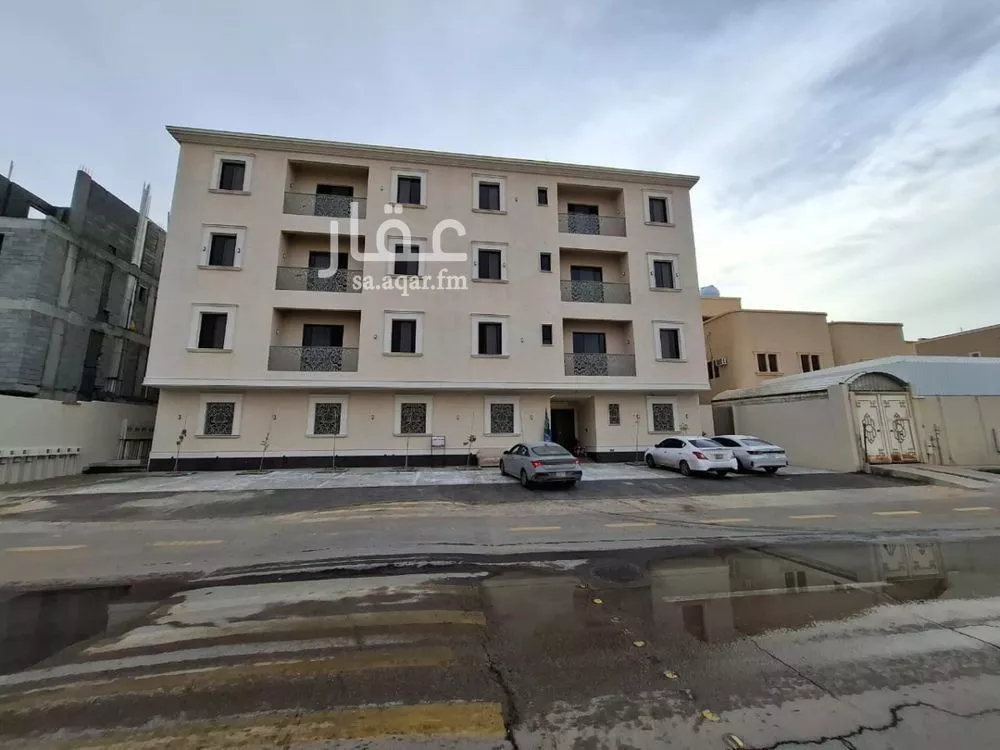 4 bedroom apartment in Al Marwa 3