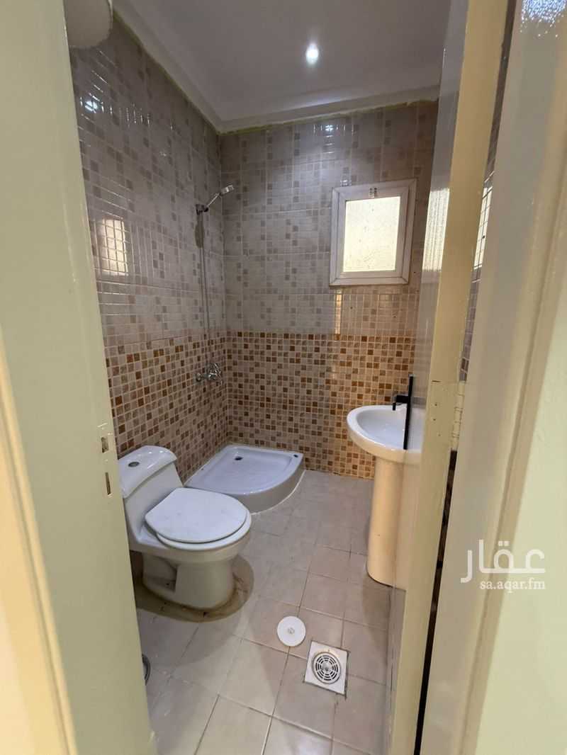 4 bedroom apartment in Al Hazm, Riyadh 18