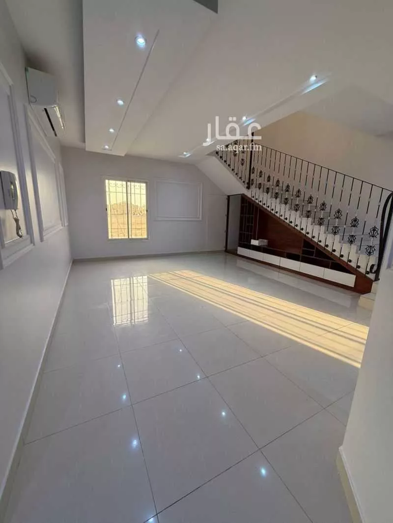 4 bedroom apartment in Al Hazm 7