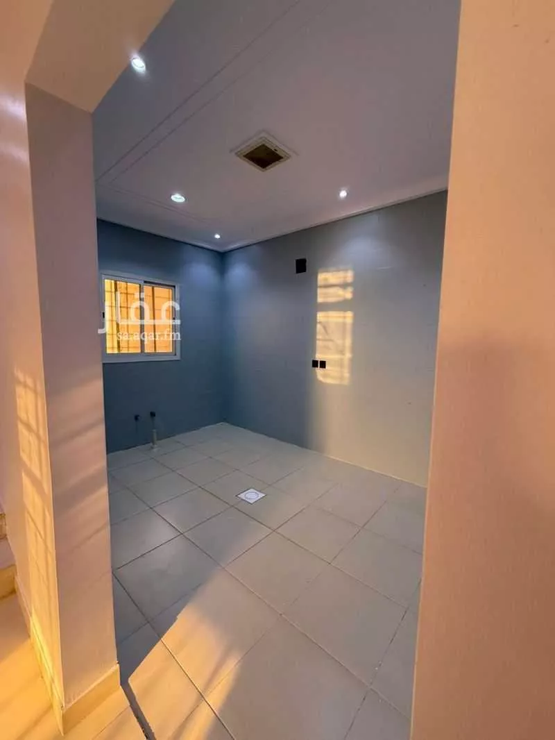 4 bedroom apartment in Al Hazm 9