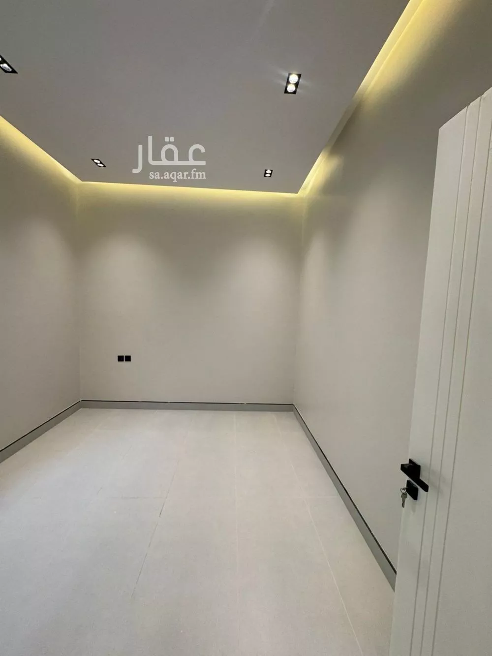6 bedroom apartment in Al Janadriyah 14