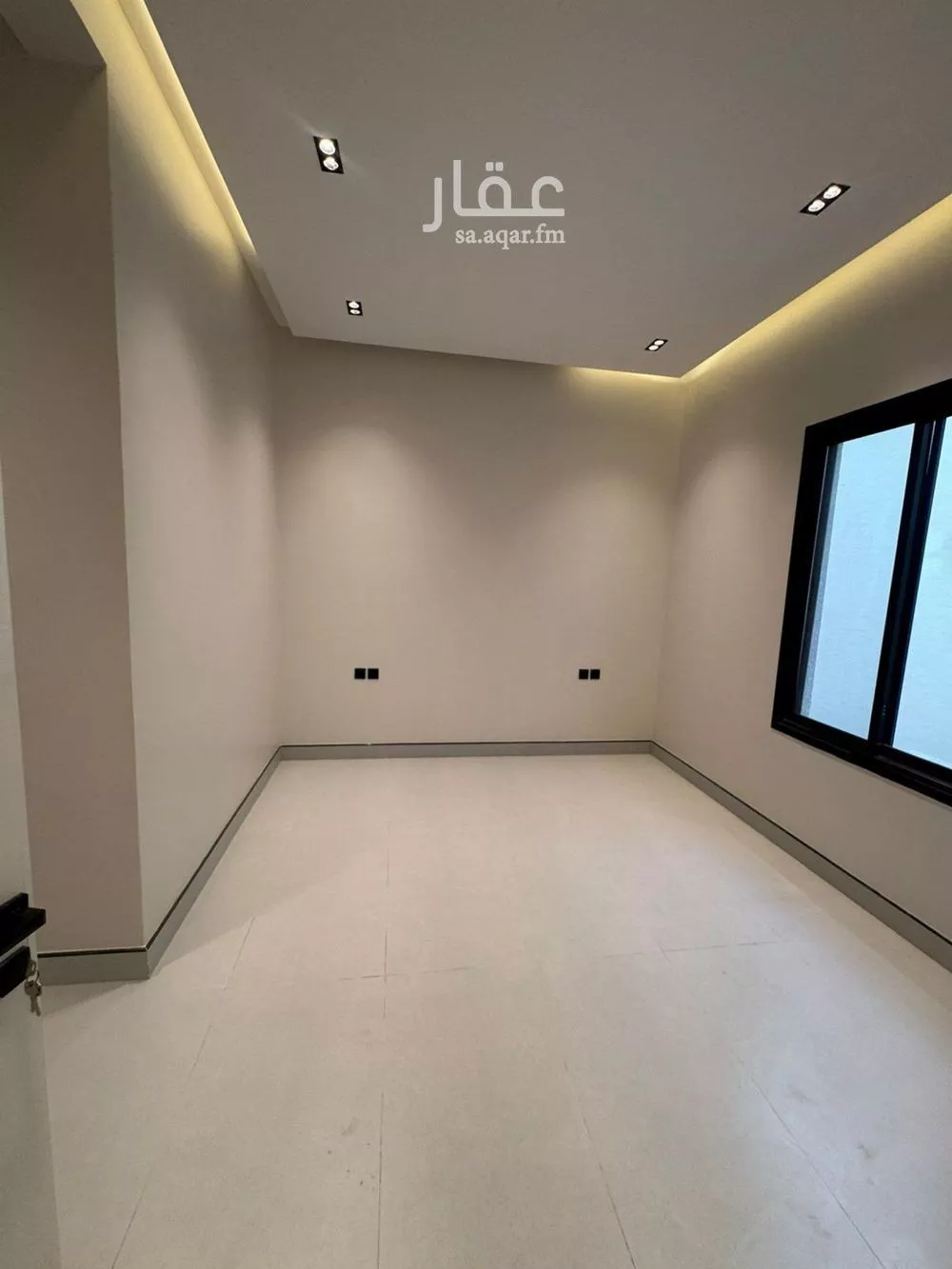 6 bedroom apartment in Al Janadriyah 15