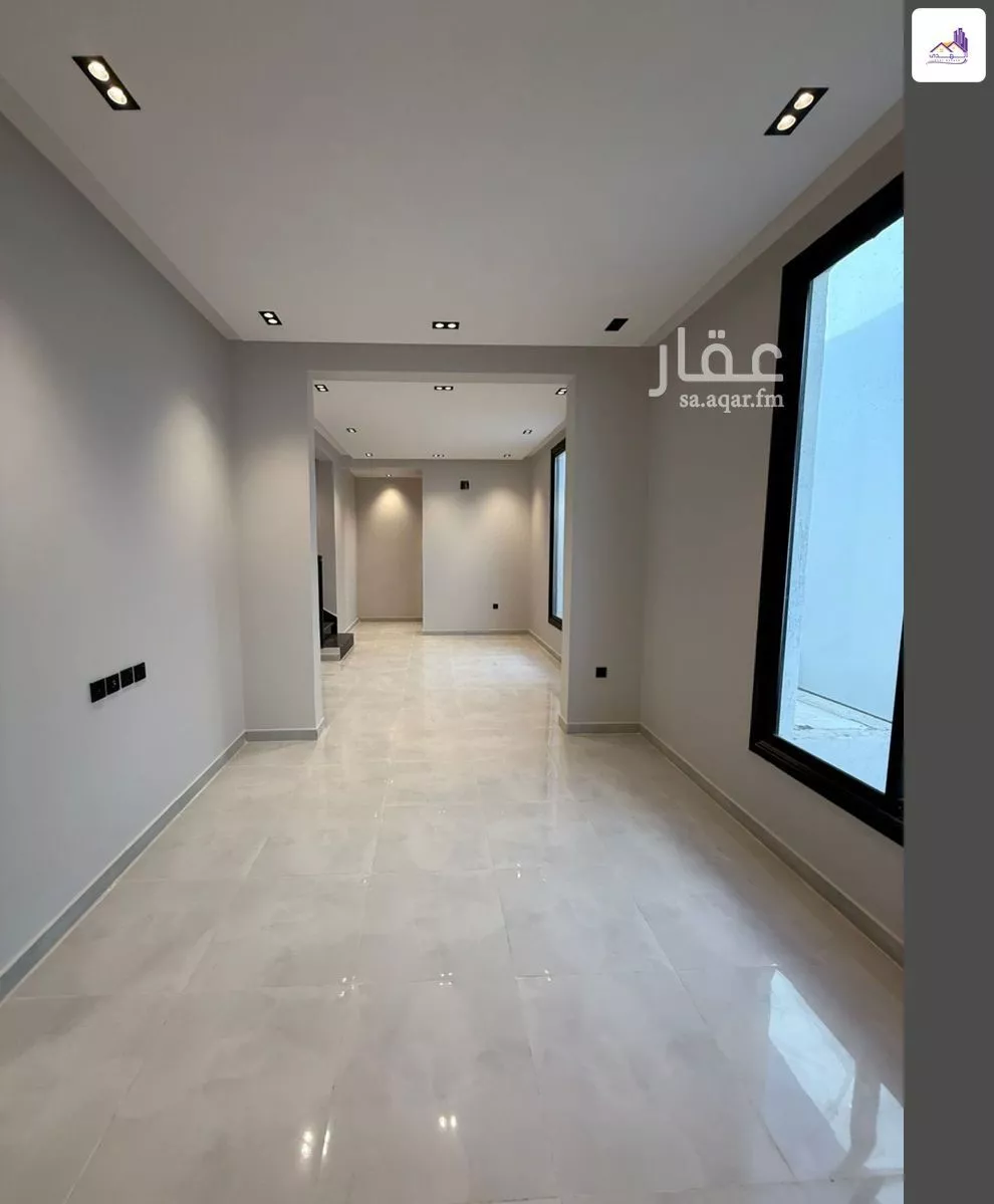 5 bedroom apartment in Al Janadriyah 3