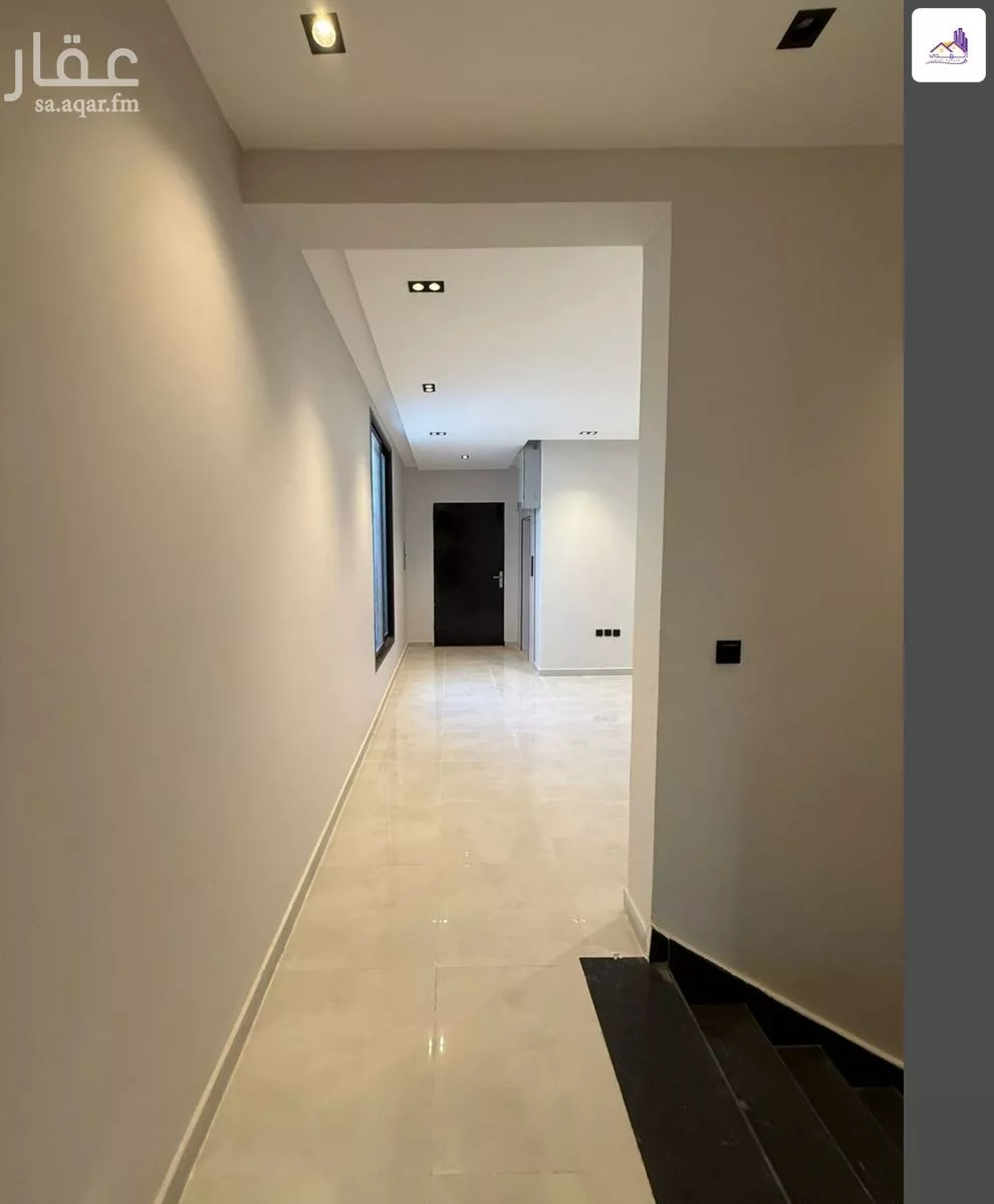 5 bedroom apartment in Al Janadriyah 10