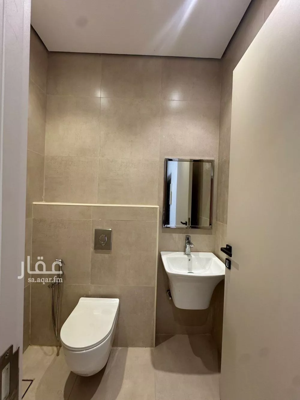 3 bedroom apartment in Al Aridh 5