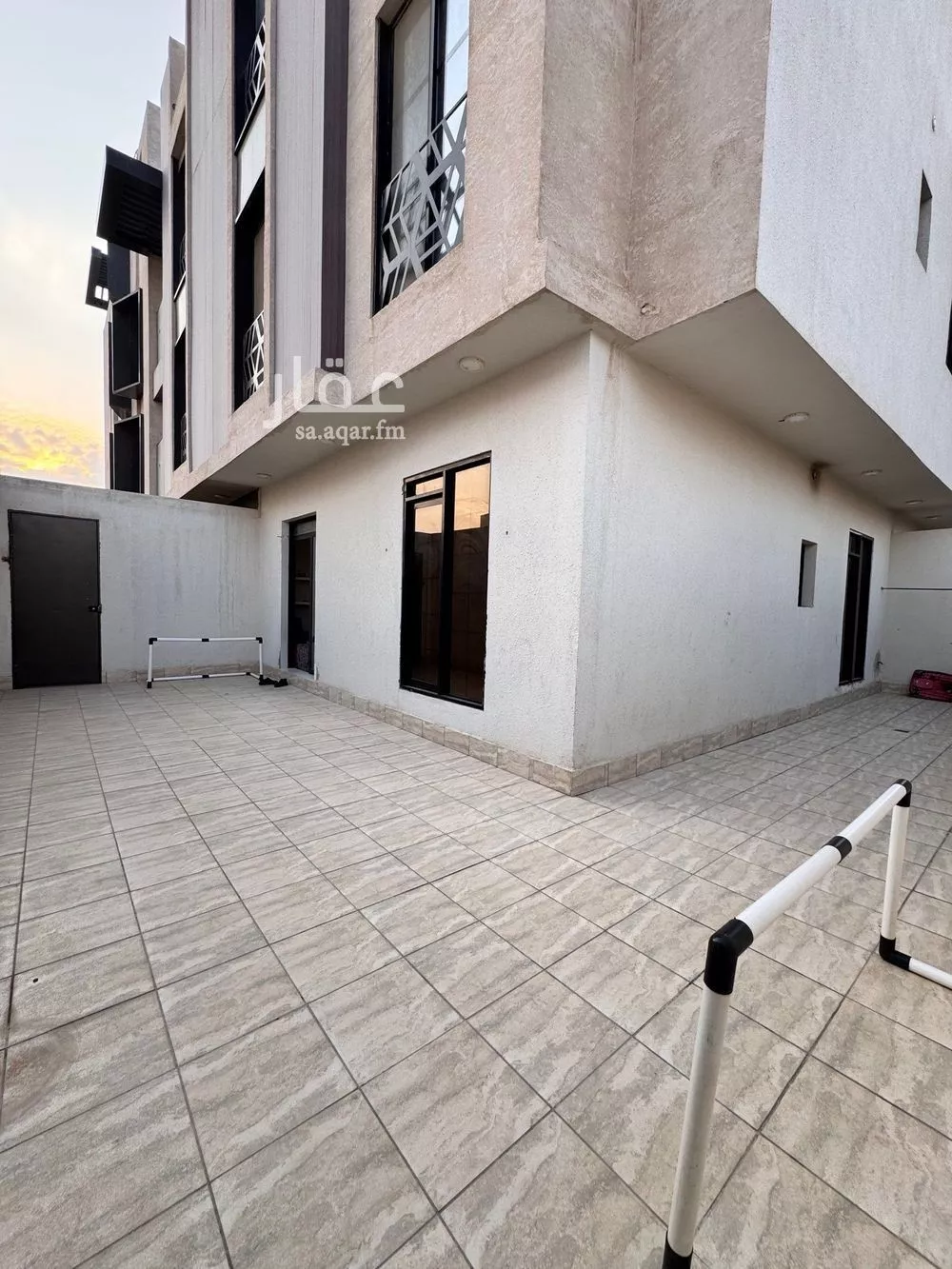 3 bedroom apartment in Granada 6