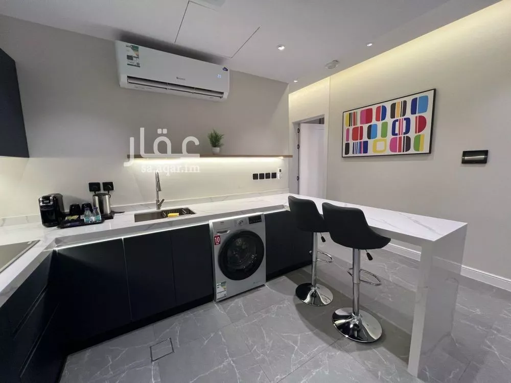 2 bedroom apartment in Ishbiliyah, Riyadh 8
