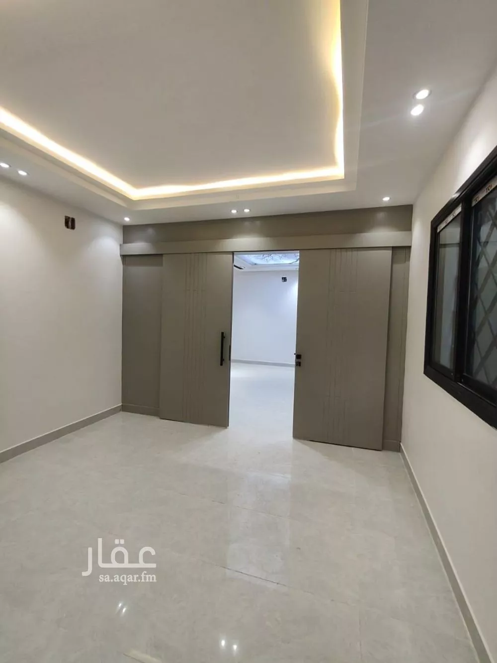 شقة 5 غرف في بدر 11