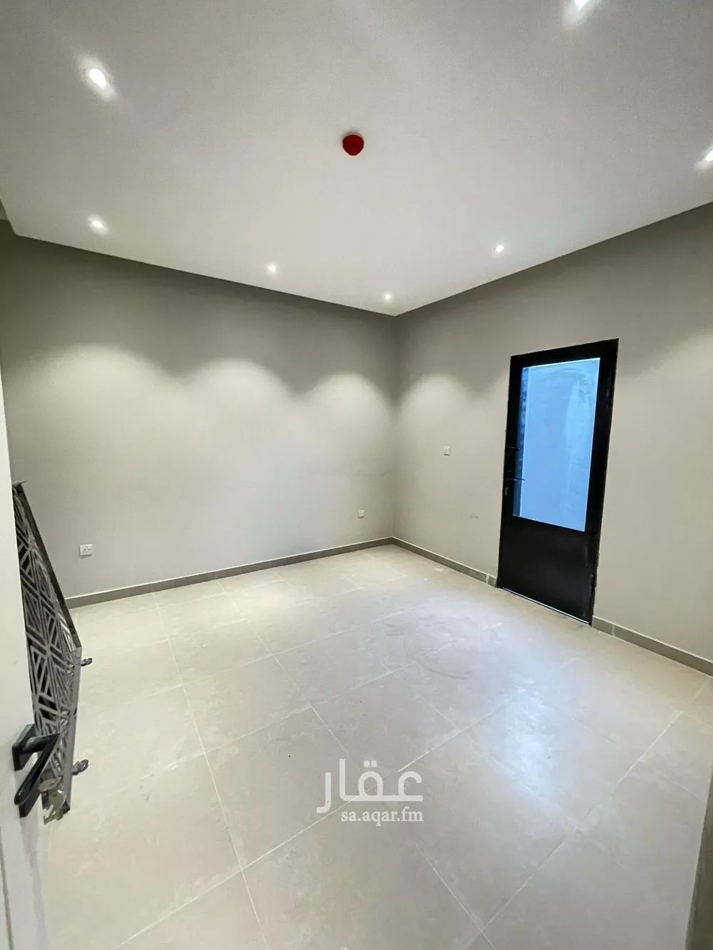 3 bedroom apartment in Al Aridh 2