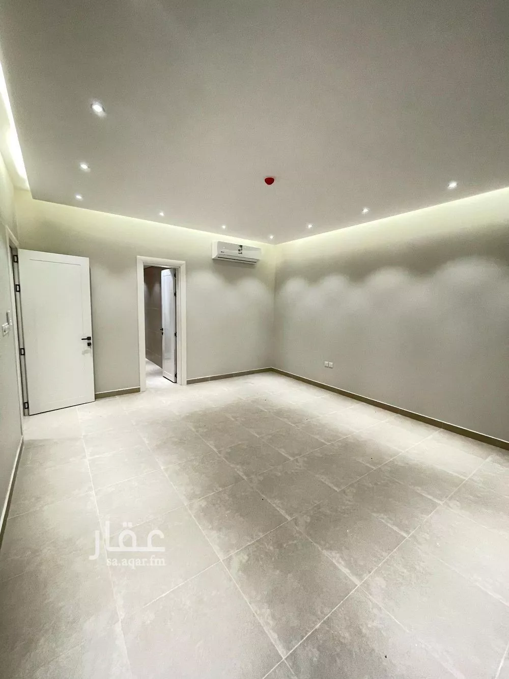 3 bedroom apartment in Al Aridh 5