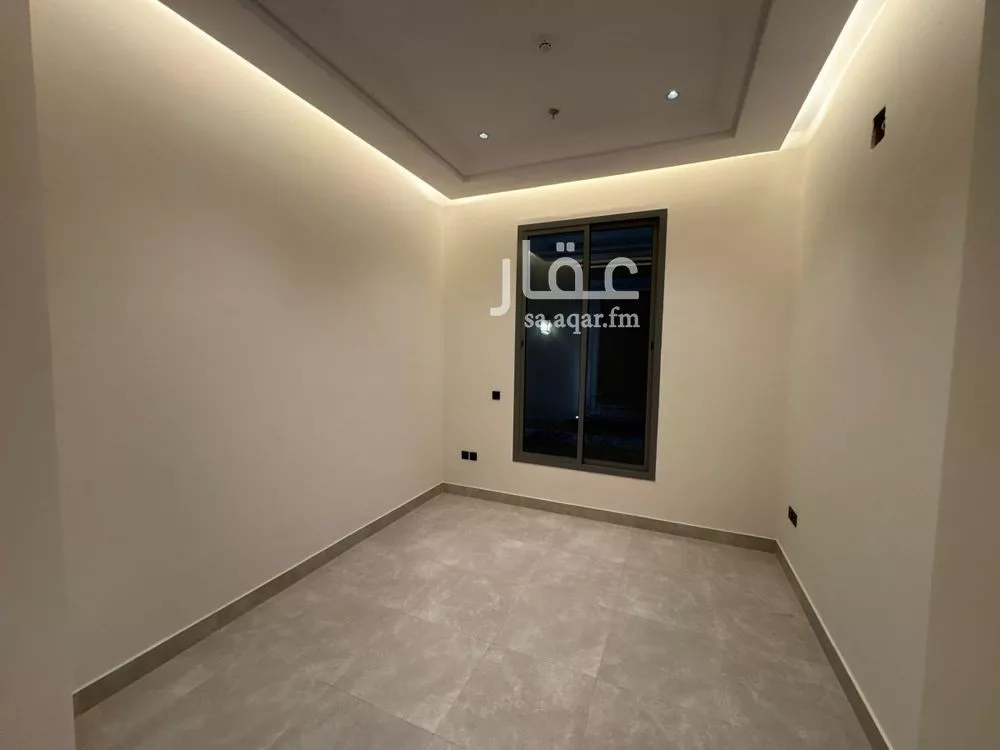 4 bedroom apartment in Al Yarmouk 4