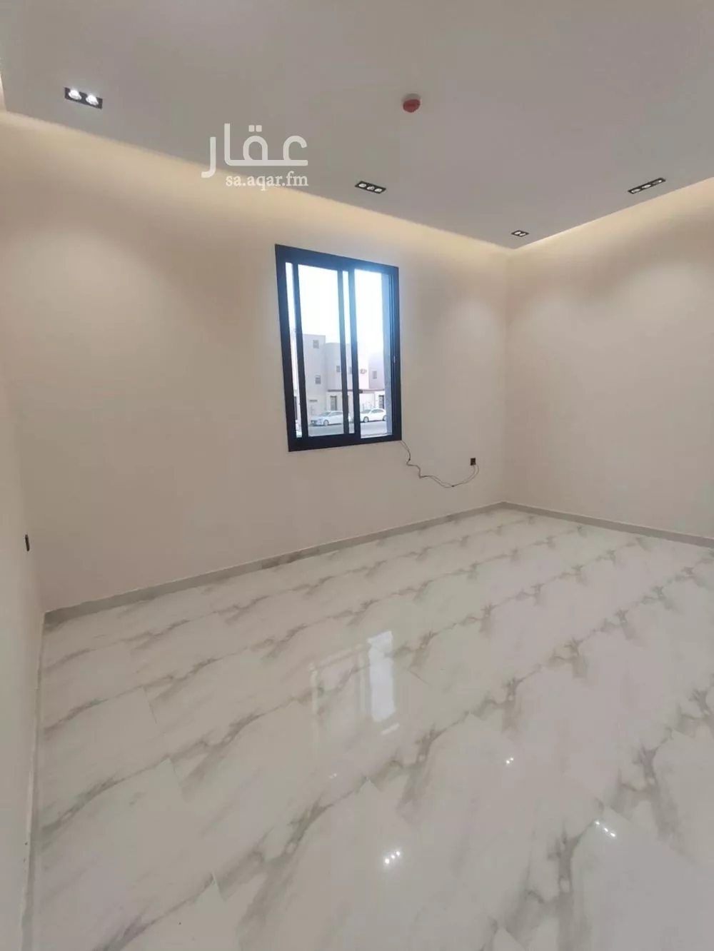 4 bedroom apartment in Al Zahrah 9