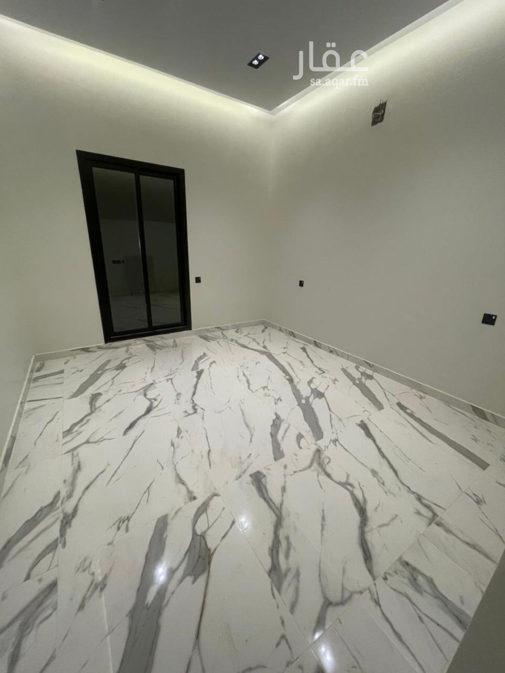 4 bedroom apartment in Al Janadriyah, Riyadh 9