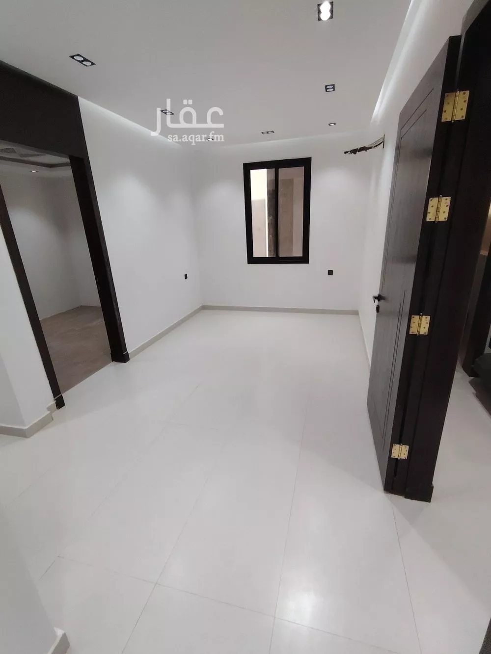 شقة 3 غرف في الرمال 8