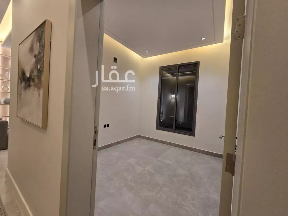 4 bedroom apartment in Al Yarmouk 17