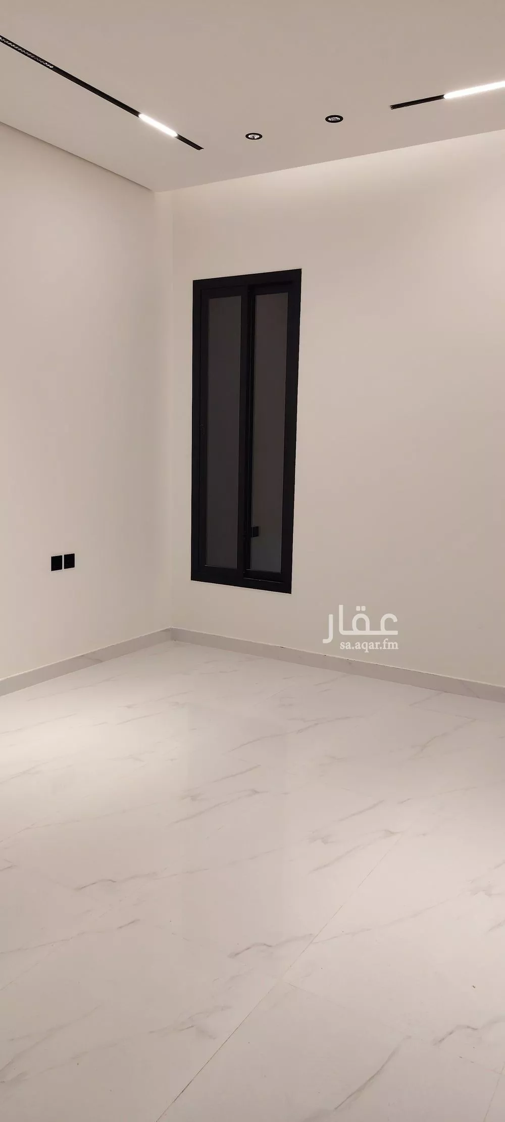 8 bedroom floor in Al Rimal 4