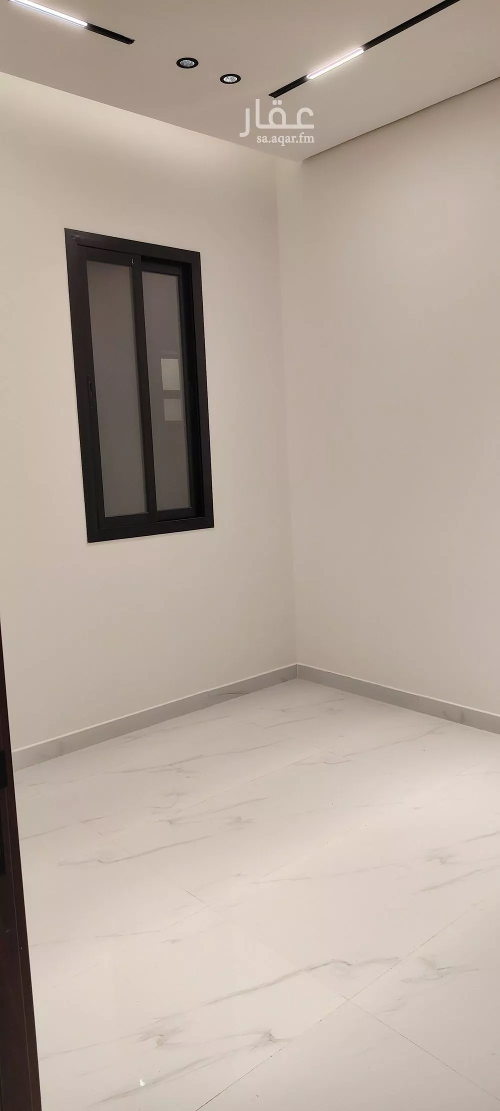 8 bedroom floor in Al Rimal 6