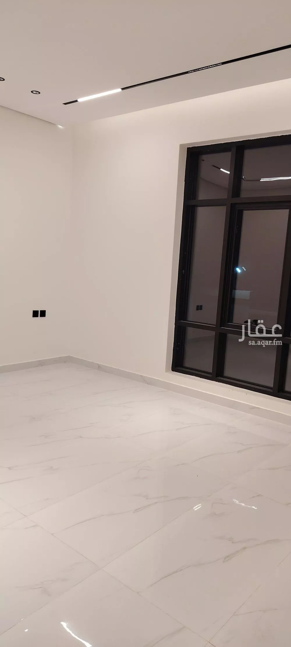 8 bedroom floor in Al Rimal 7