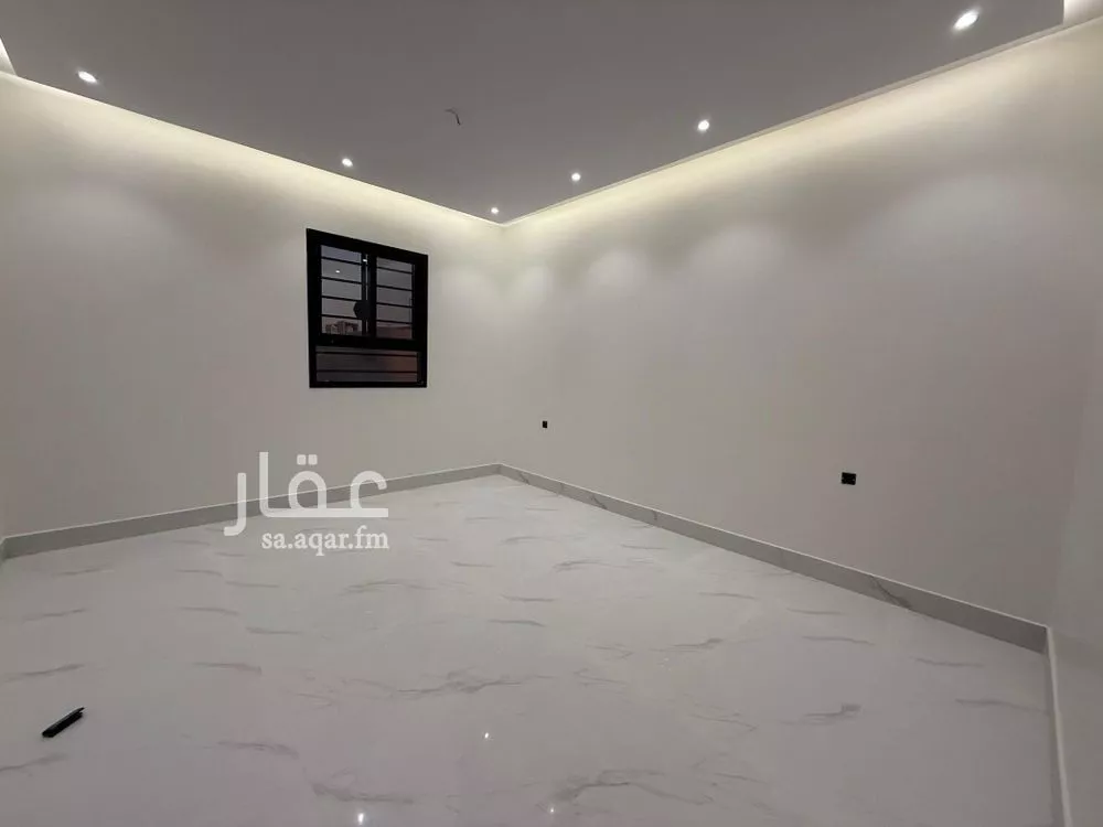 4 bedroom apartment in Al Marwa 3