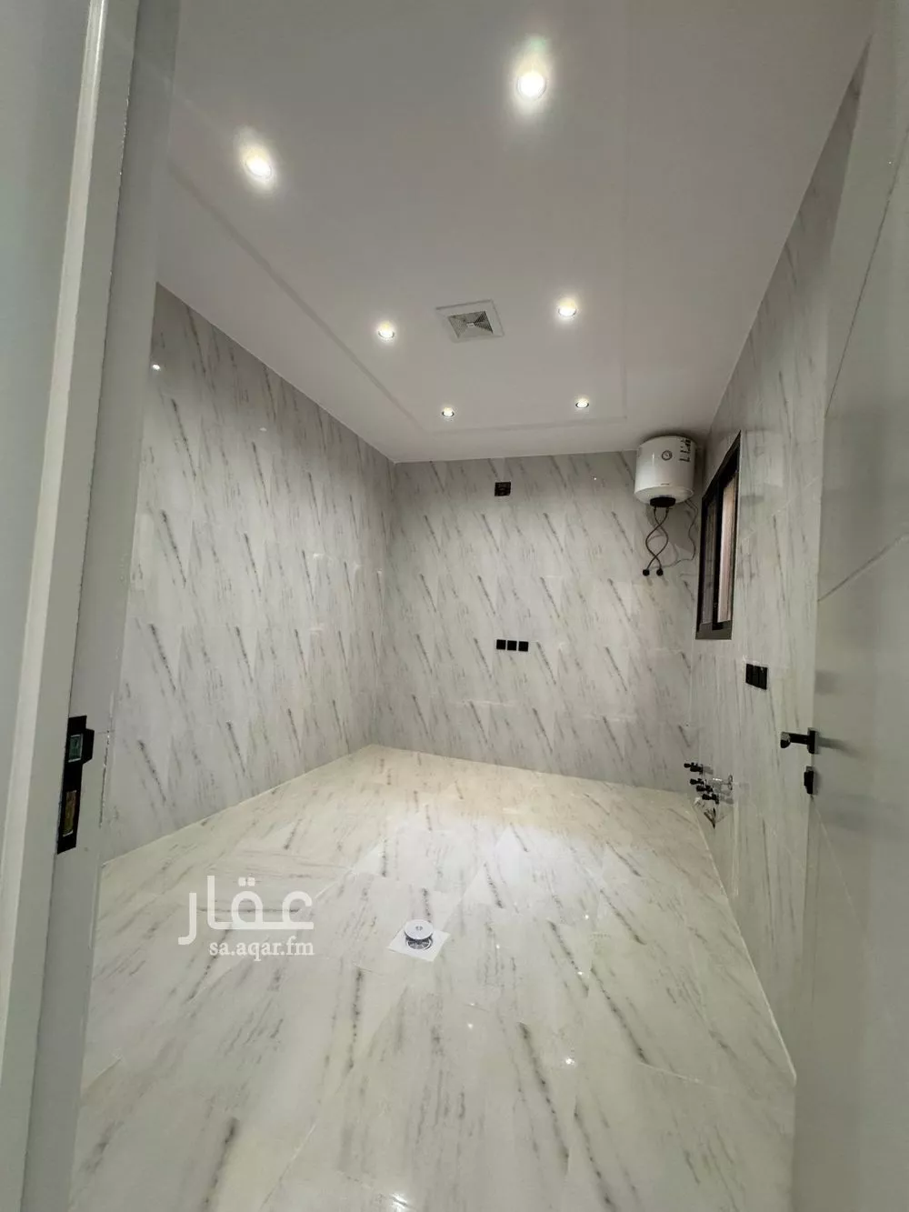 4 bedroom apartment in Al Rimal 11