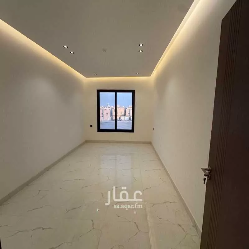 5 bedroom apartment in Al Hazm 6