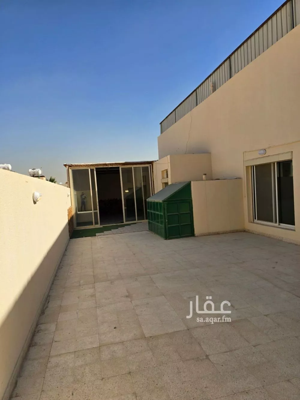 3 bedroom apartment in Al Malqa 2