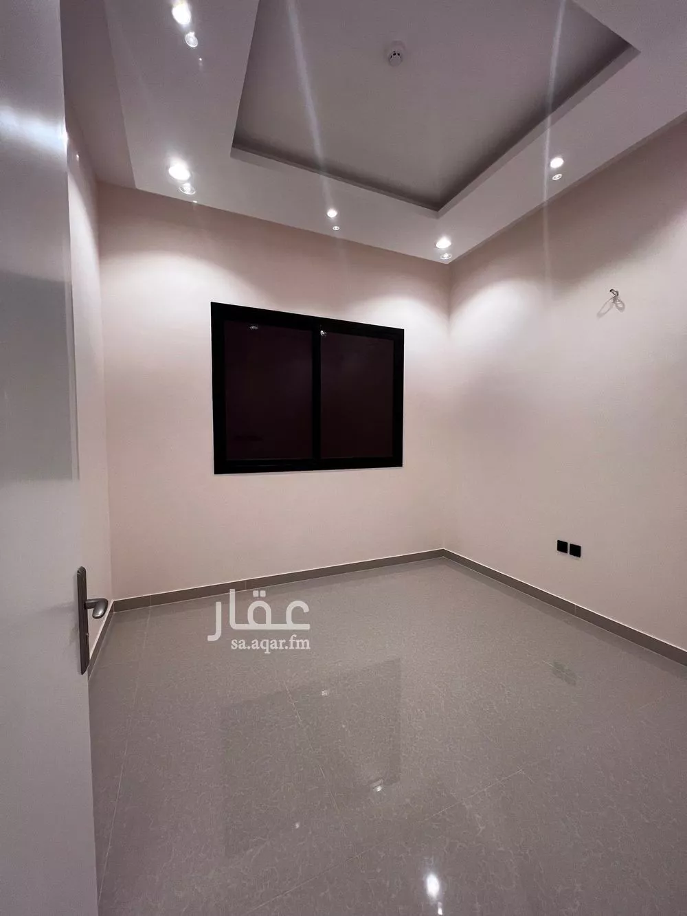 4 bedroom apartment in Dhahrat Laban 7