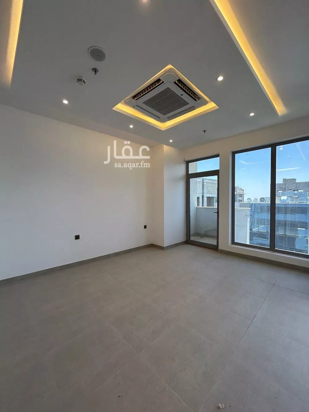4 bedroom floor in Al Sahafah 14