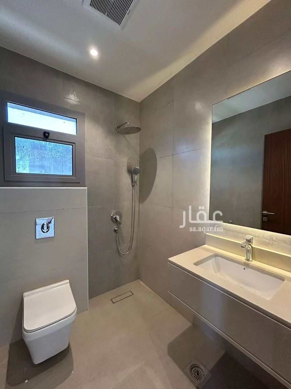4 bedroom floor in Al Sahafah 9