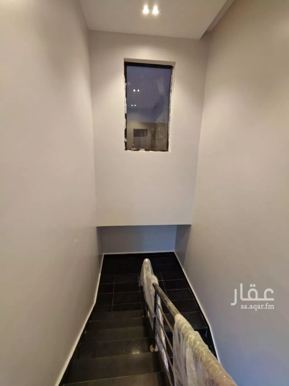 4 bedroom floor in Al Yarmouk 7