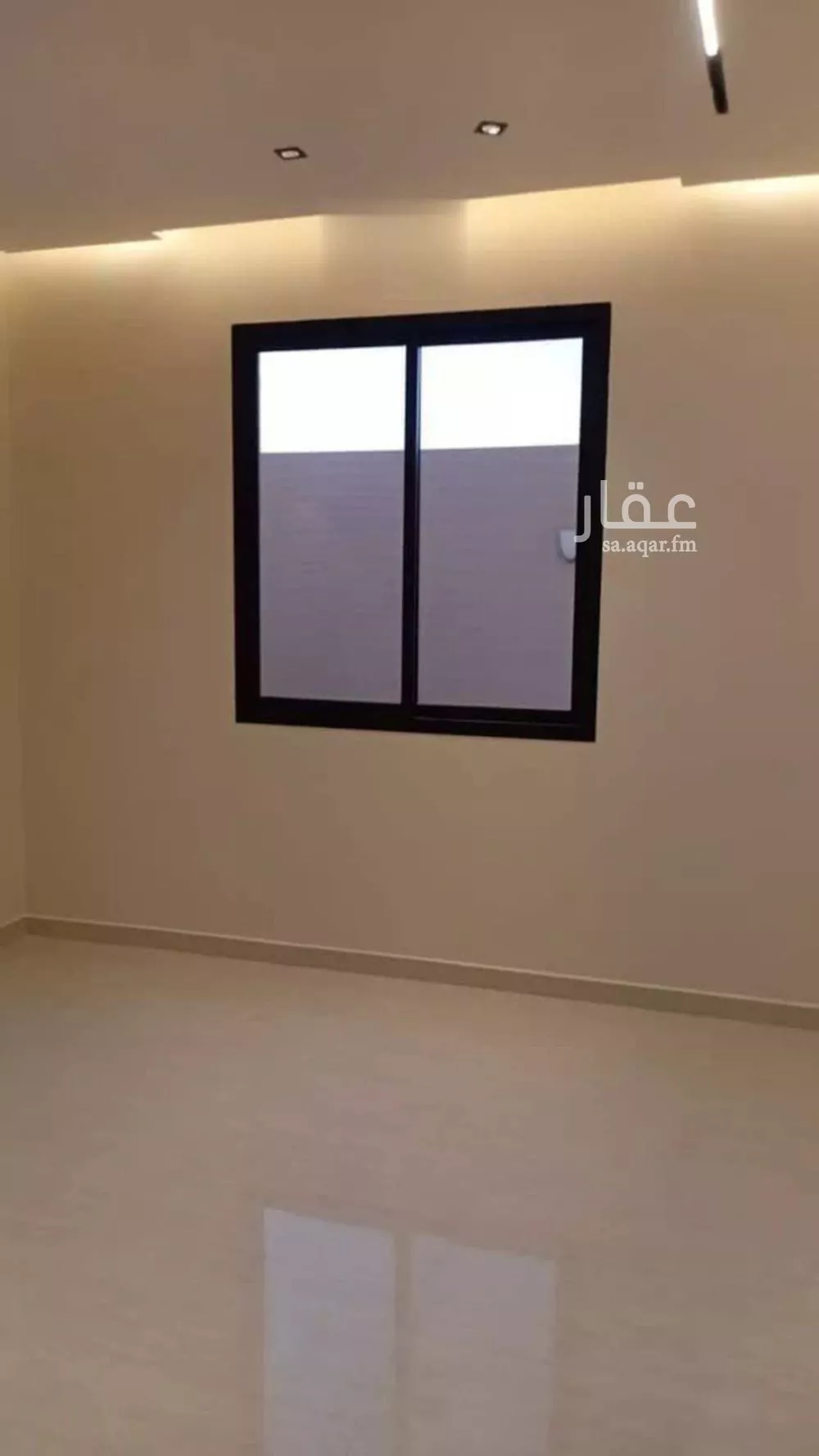شقة 2 غرف في الشرق 10