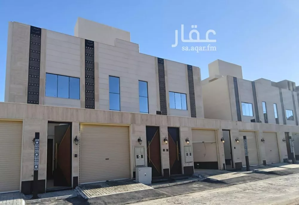 5 bedroom apartment in Al Rimal 2