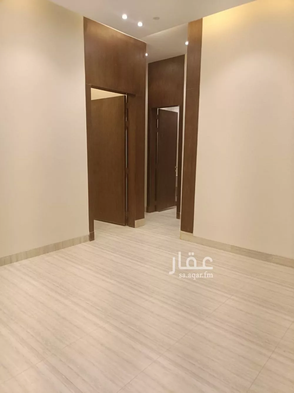 5 bedroom apartment in Al Rimal 16