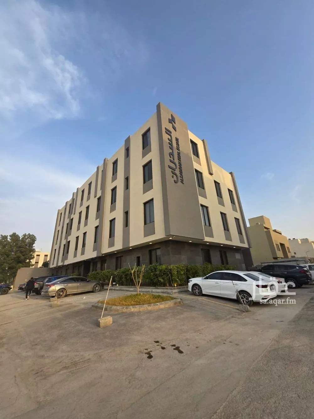 3 bedroom apartment in Al Aridh 5