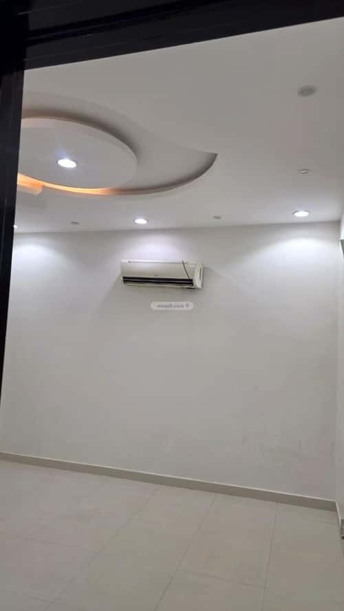 3 bedroom apartment in Dhahrat Laban 4